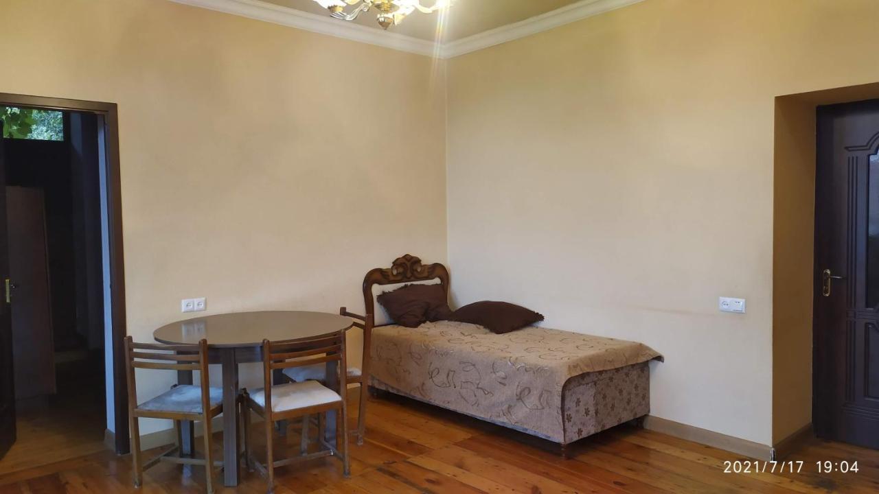 גוריס Verishen Guest House B&B מראה חיצוני תמונה