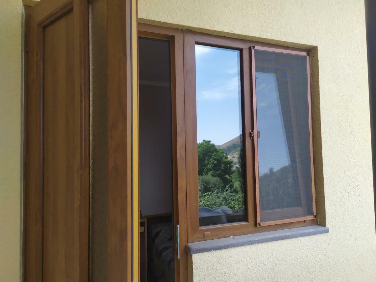 גוריס Verishen Guest House B&B מראה חיצוני תמונה