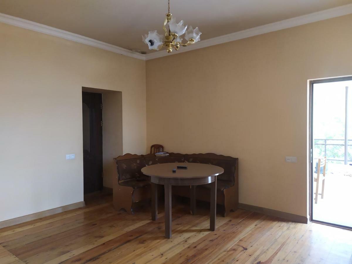 גוריס Verishen Guest House B&B מראה חיצוני תמונה